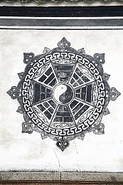 THEWHITEBOX精选黑与白,黑白经典，潮流新篇-1