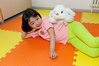 metart乌克兰14粉嫩HD,乌克兰少女走红，艺术之旅引关注