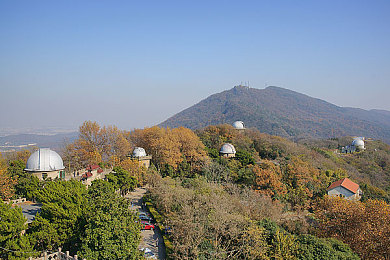 91吃瓜-免费吃瓜看黑料,免费八卦应用爆红 隐私侵犯与道德争议引关注-3