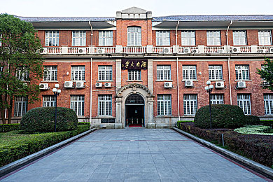 精品一线二线三线区精华液,精华液新宠：三线城市肌肤焕新神器-3