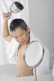 百合多种道具坐到哭H,游戏道具引发情感波动，玩家“哭到无法自拔”-5