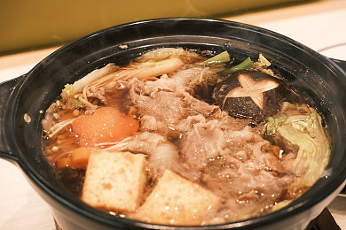 用妻子换来的银行职务后续怎么写,银行职务风波：权力利益引关注-4