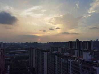 喜欢一个人会喊全名吗,感情升温，称呼如何变化？揭秘称呼中的情感密码-4
