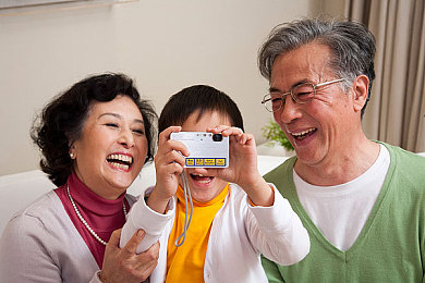 夜里禁用的10大app排行榜：深夜刷手机危害大,专家警告10类应用需慎用-5