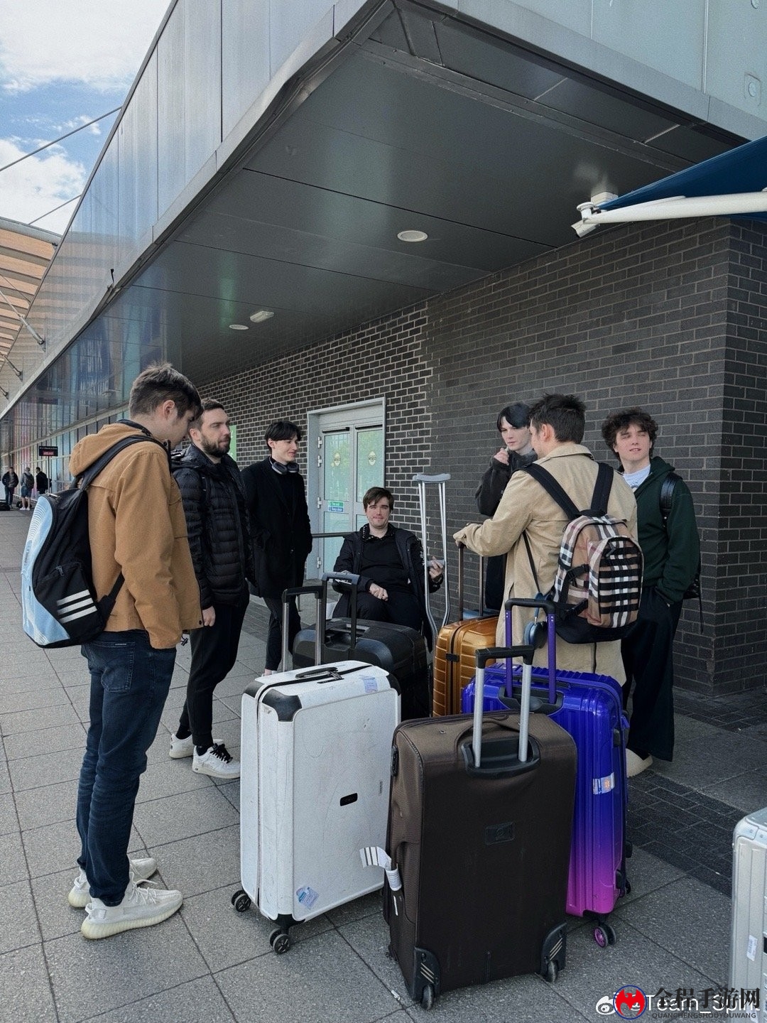 《DOTA2》TI双冠王Team Spirit现已入驻微博