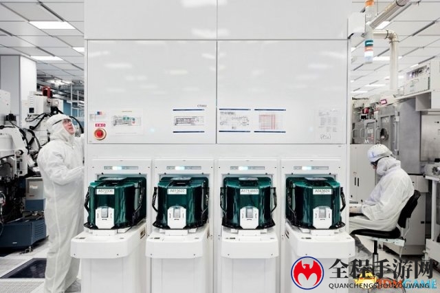 IBM试产5nm芯片：指甲盖大小可容纳300亿晶体管