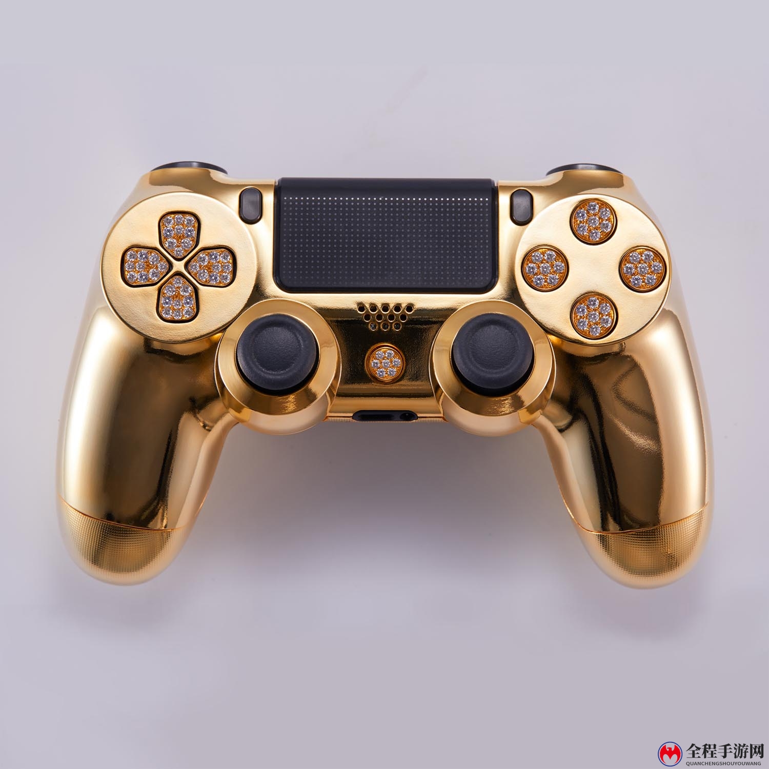 国外厂商推镀金镶钻版PS4手柄 豪华版接近10万元