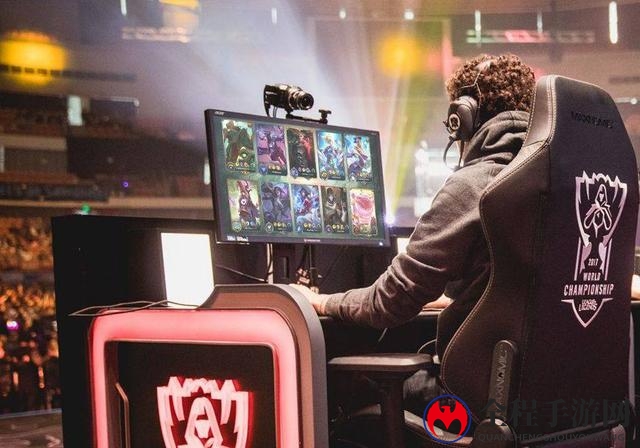 国外大佬设计LOL新版读取界面 拳头看了会羞愧！